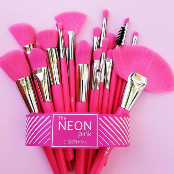 SET DE BROCHAS NEON PINK BEAUTY CREATIONS